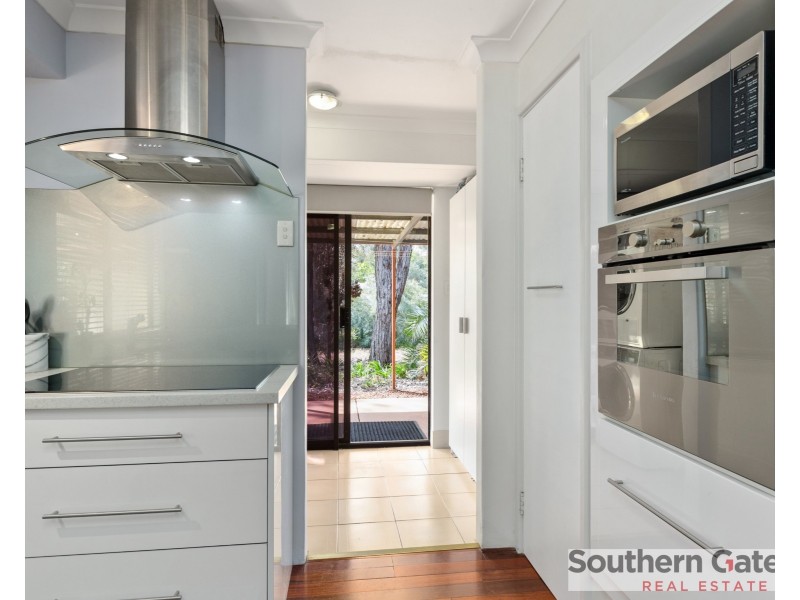 12 Homestead Drive, Wellard WA 6170