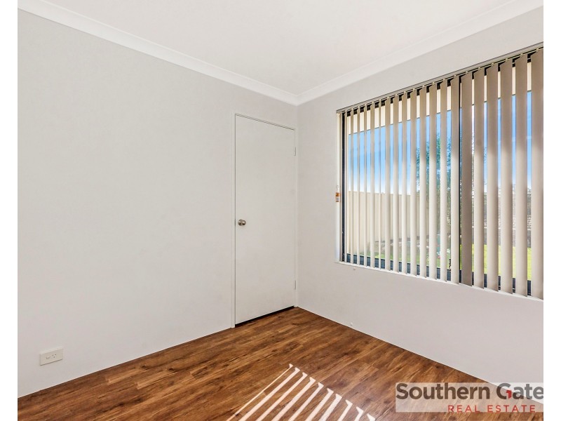 7A Hueston Lookout, Leda WA 6170