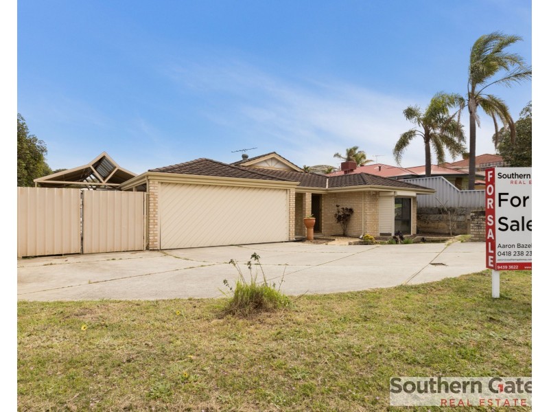 23 Oakfield Gardens, Parmelia WA 6167