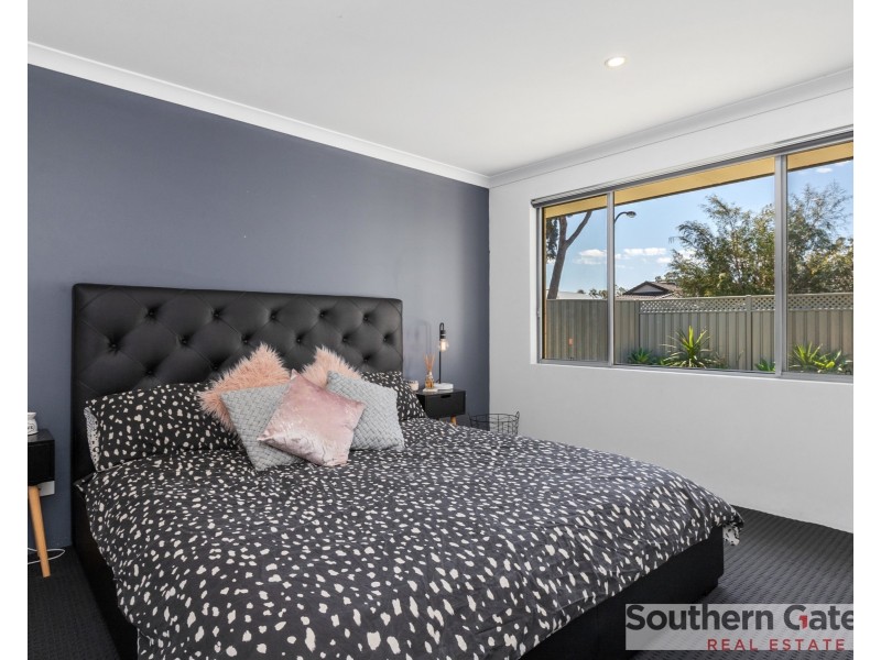 2 Craster Way, Wellard WA 6170