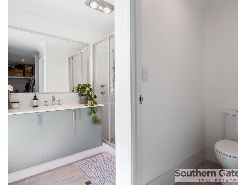 2 Craster Way, Wellard WA 6170