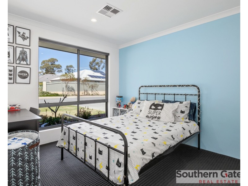 2 Craster Way, Wellard WA 6170