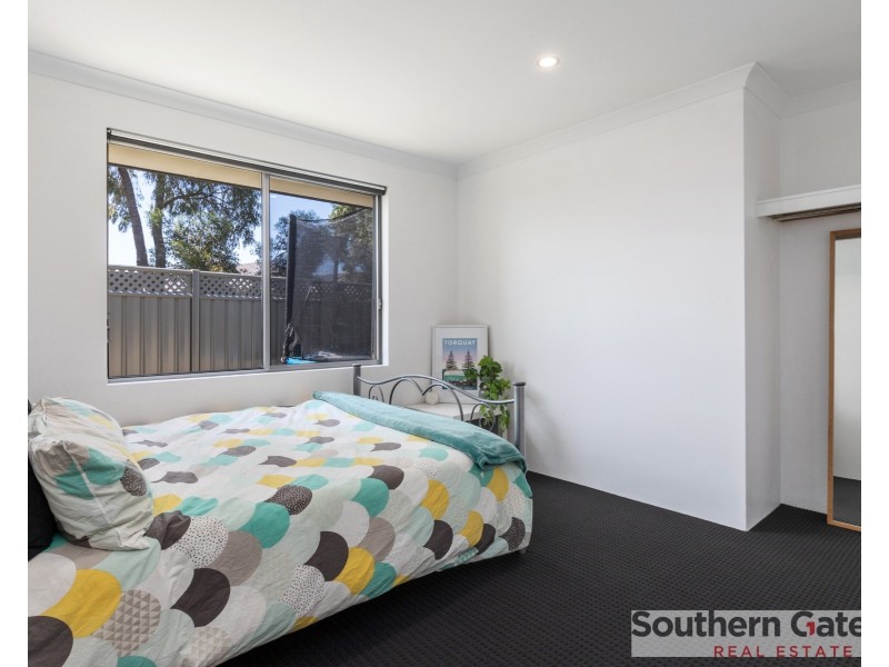 2 Craster Way, Wellard WA 6170