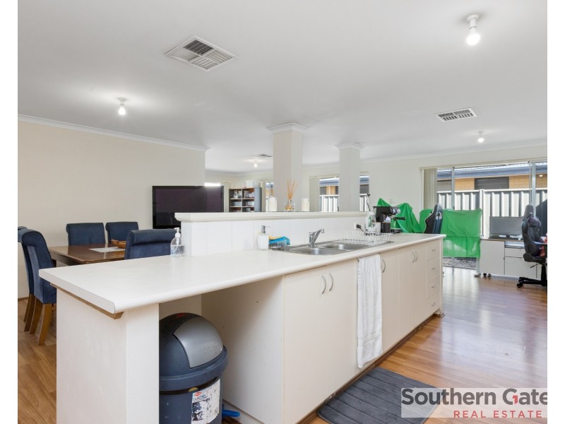 29 Ringwood Loop, Wellard WA 6170