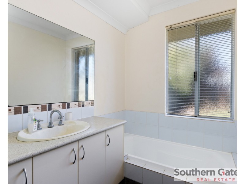 29 Ringwood Loop, Wellard WA 6170