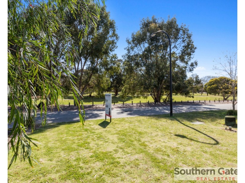 29 Ringwood Loop, Wellard WA 6170