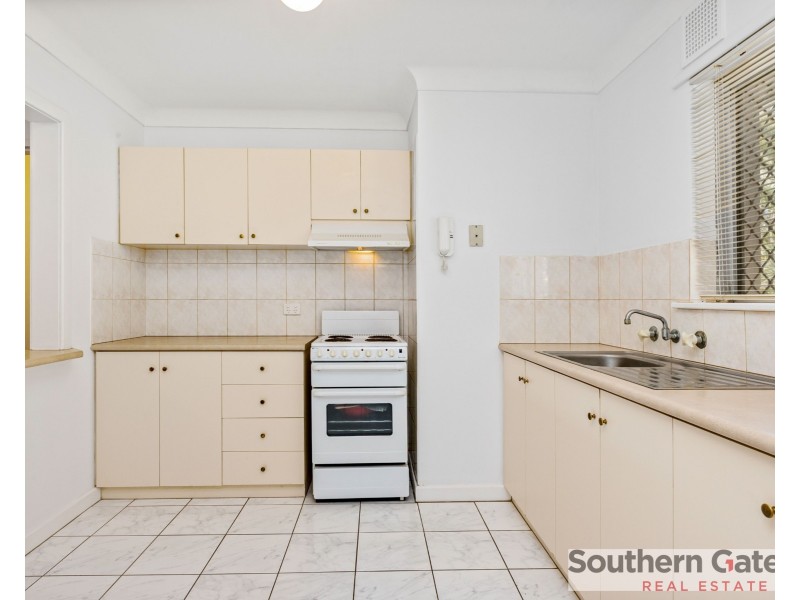 Unit 8, 9 Gamble Place, Orelia WA 6167