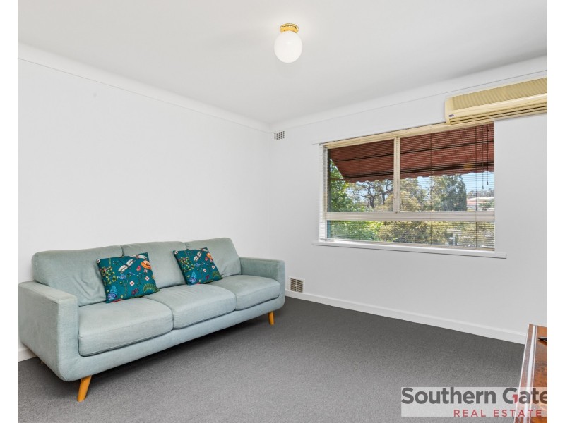 Unit 8, 9 Gamble Place, Orelia WA 6167