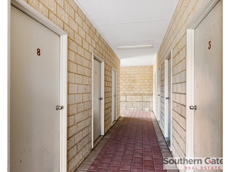 Unit 8, 9 Gamble Place, Orelia WA 6167