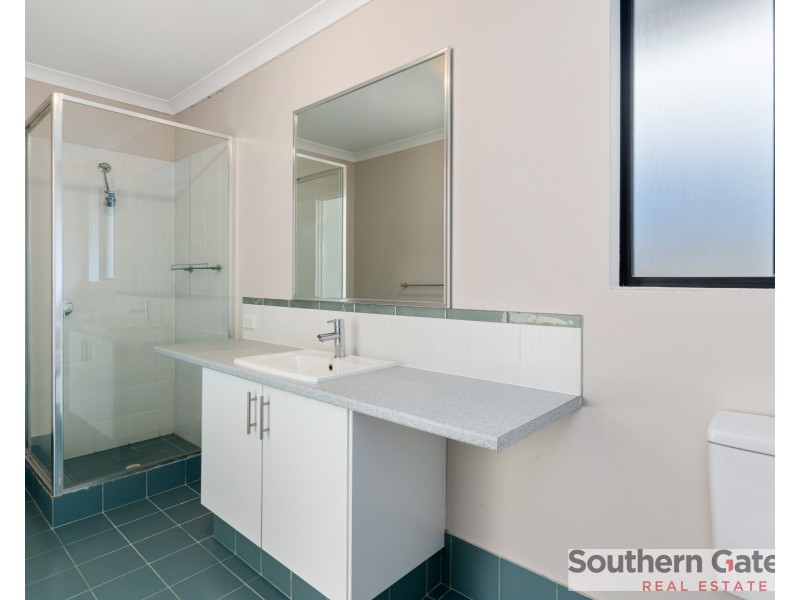 9 Shaftesbury way, Wellard WA 6170