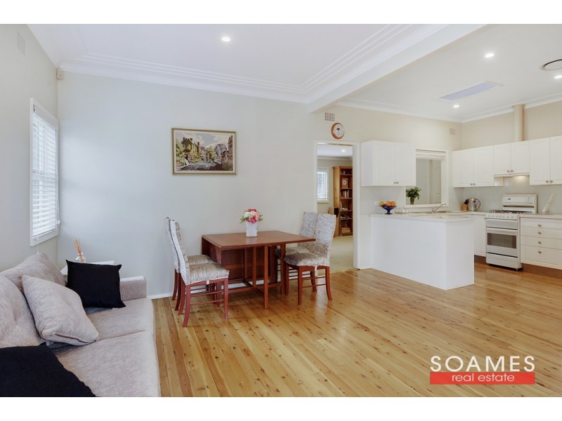 16 Lonsdale Avenue, Berowra Heights NSW 2082