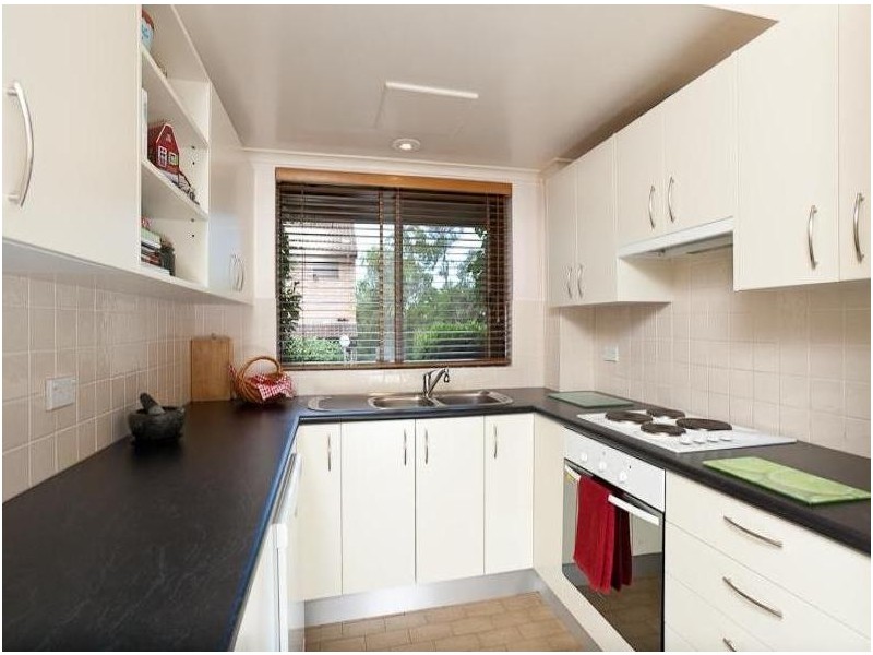 4/10-14 Loch Maree Avenue, Thornleigh NSW 2120