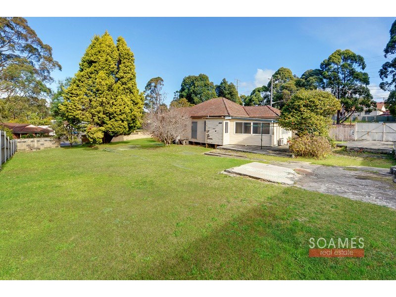 1 Kuring-gai Chase Road, Mount Colah NSW 2079