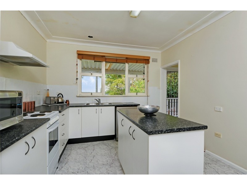 43 Brisbane Avenue, Mount Kuring-gai NSW 2080
