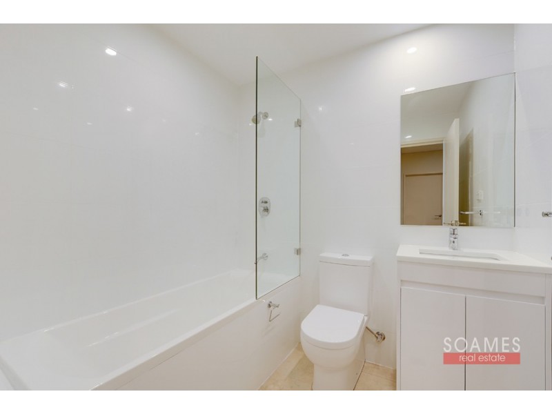 4/2-4 Werombi Road, Mount Colah NSW 2079
