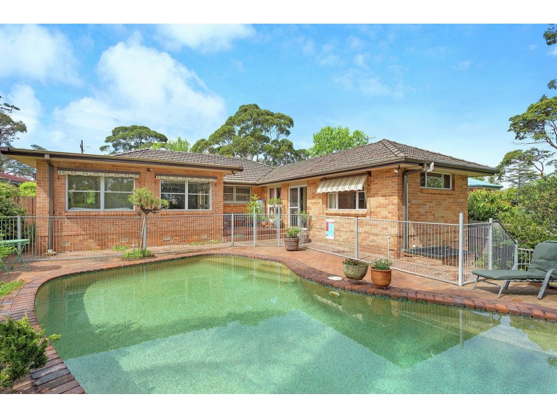 7 Taylor Place, Pennant Hills NSW 2120