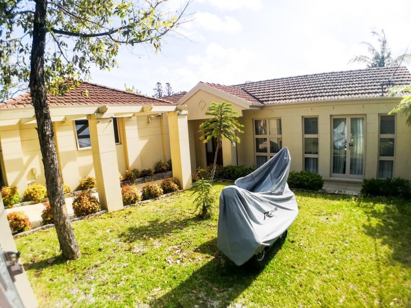 7 Illoura Lane, Wahroonga NSW 2076