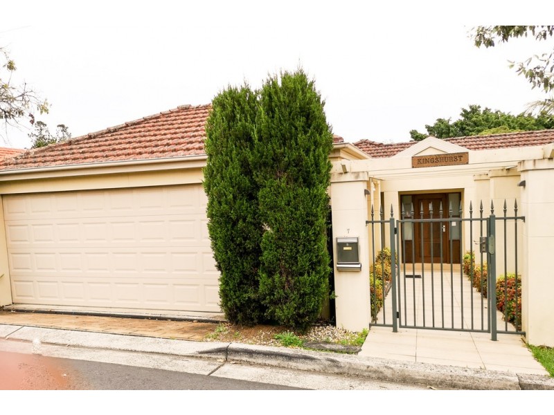 7 Illoura Lane, Wahroonga NSW 2076