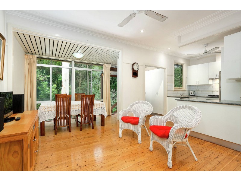 15 Trelawney Street, Thornleigh NSW 2120