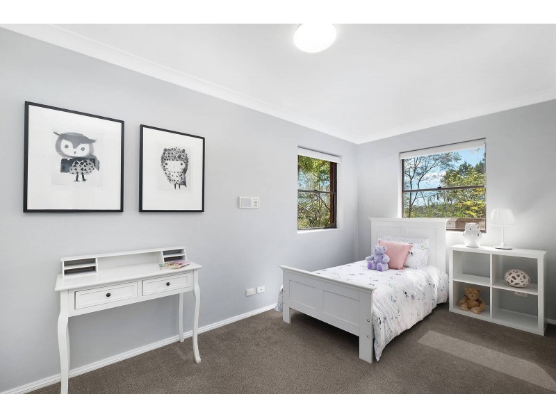 7 Caribbean Place, Mount Colah NSW 2079