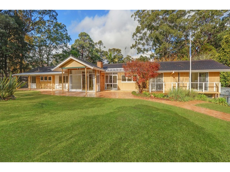 25 Banool Avenue, St Ives NSW 2075