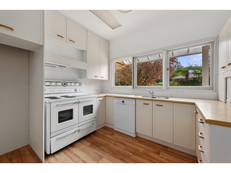 25 Banool Avenue, St Ives NSW 2075