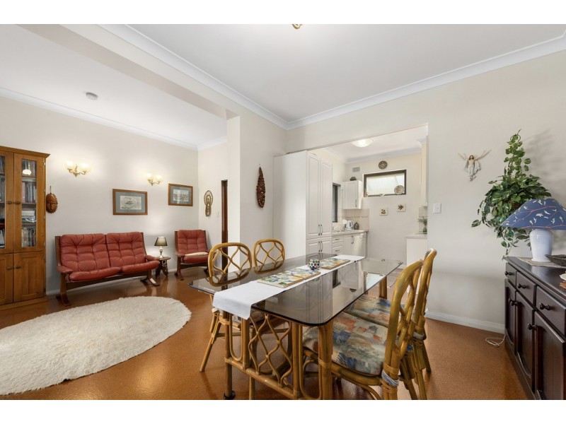 29 Denison Street, Hornsby NSW 2077 SOAMES Real Estate Sold