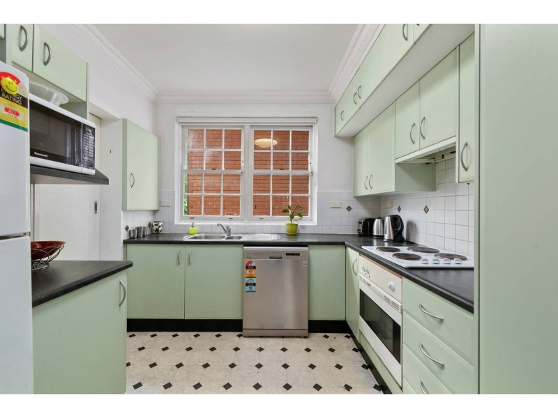18/2-4 Woonona Ave, Wahroonga NSW 2076