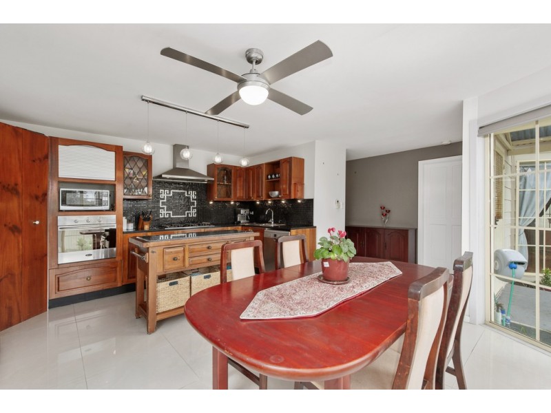 11 Murralong Road, Mount Colah NSW 2079