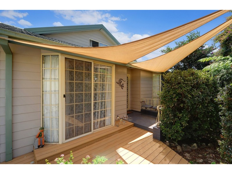 11 Murralong Road, Mount Colah NSW 2079