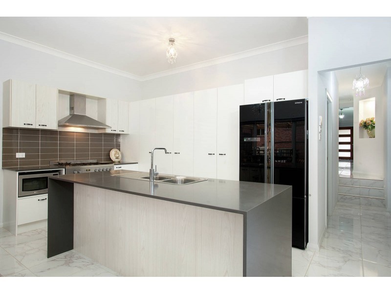 10a Sefton Road, Thornleigh NSW 2120