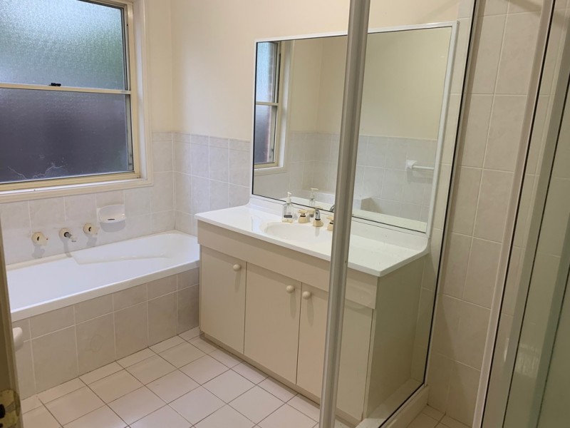 8 and 8A Lords Avenue, Asquith NSW 2077