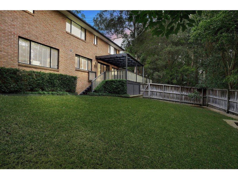 15B Yaralla  Crescent, Thornleigh NSW 2120