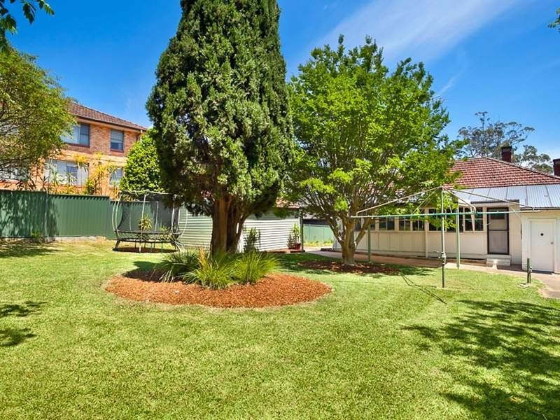 1 Bundarra Avenue (south), Wahroonga NSW 2076