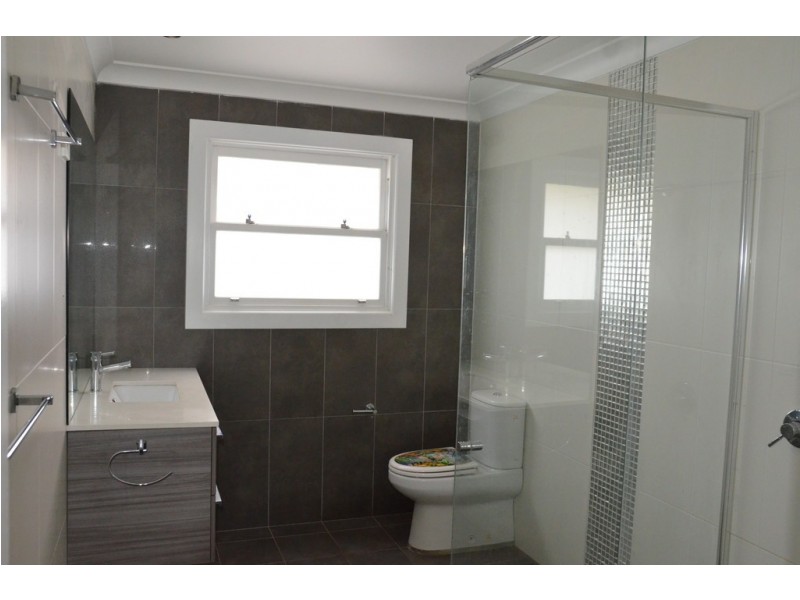 2 Lords Avenue, Asquith NSW 2077