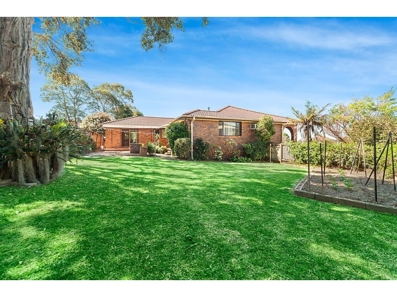 27 Paxton Crescent, Cherrybrook NSW 2126