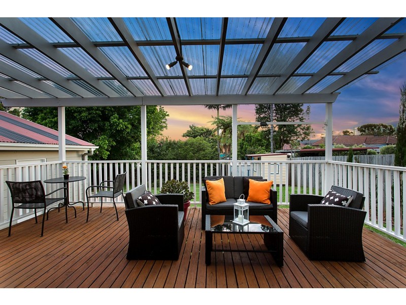 4 Hillmont Avenue, Thornleigh NSW 2120