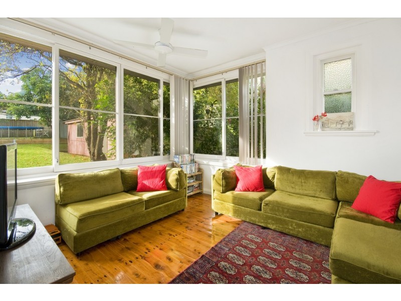 2 Moona Parade, Wahroonga NSW 2076