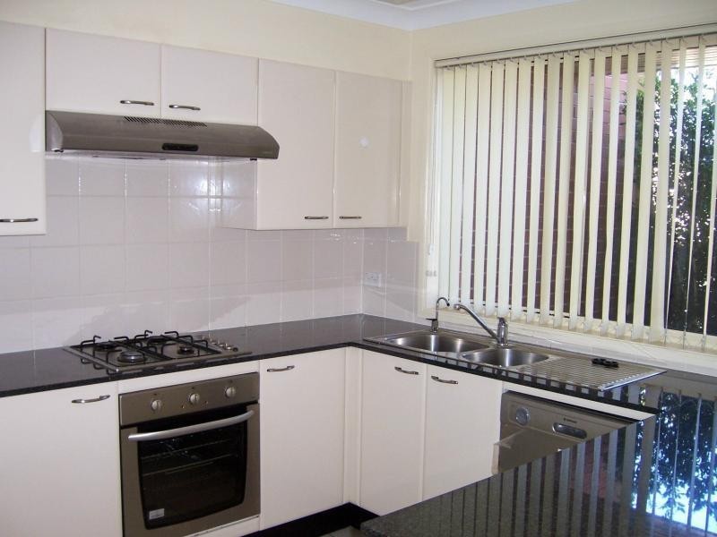 2a Carden Ave, Wahroonga NSW 2076