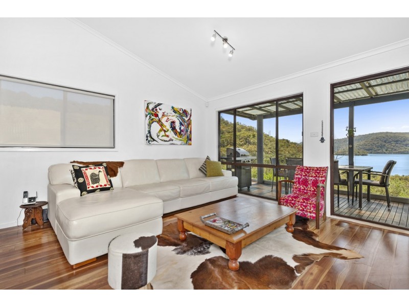 28 Pacific Highway, Mooney Mooney NSW 2083