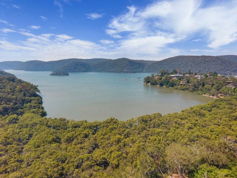 28 Pacific Highway, Mooney Mooney NSW 2083