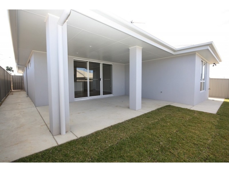 19/124 Mima Street, Glenfield Park NSW 2650