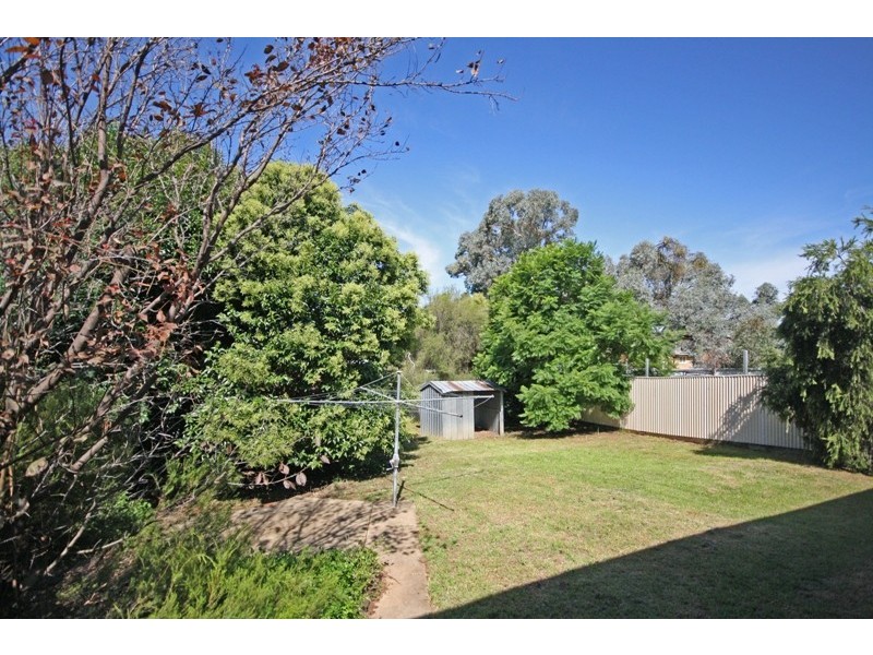 31 Warrawong Street, Wagga Wagga NSW 2650