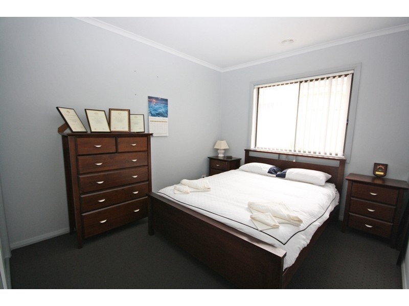 28 Deakin Avenue, Lloyd NSW 2650