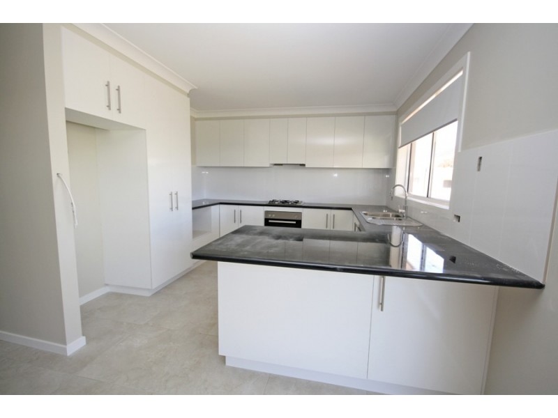 2/6 Mima Street, Wagga Wagga NSW 2650