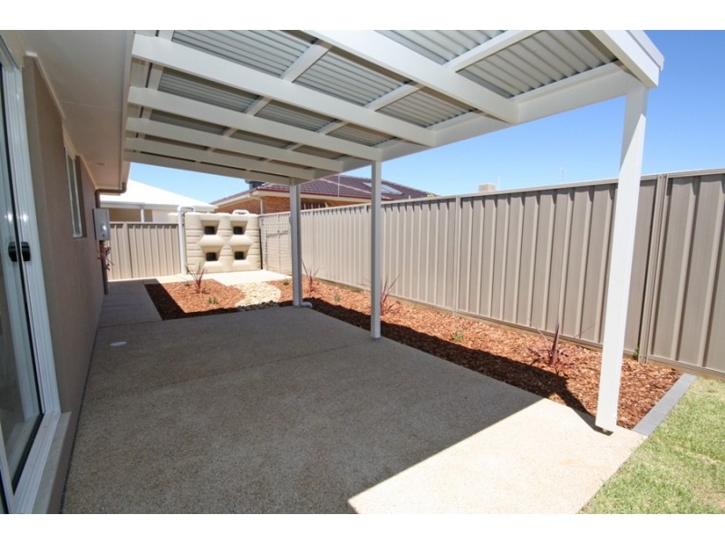2/6 Mima Street, Wagga Wagga NSW 2650