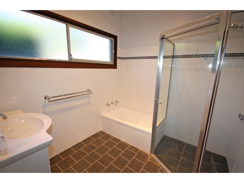 23 Dalkeith Avenue, Wagga Wagga NSW 2650