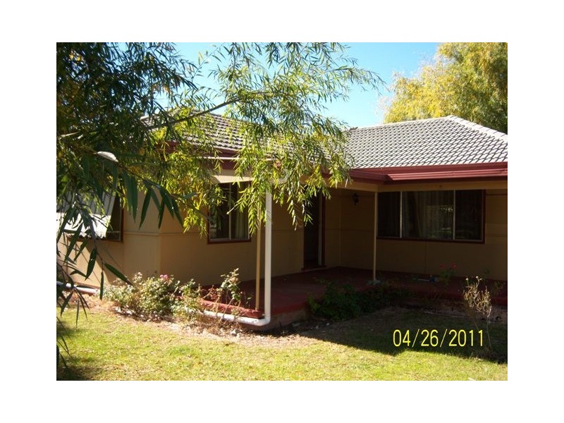 50 Tichborne Crescent, Wagga Wagga NSW 2650