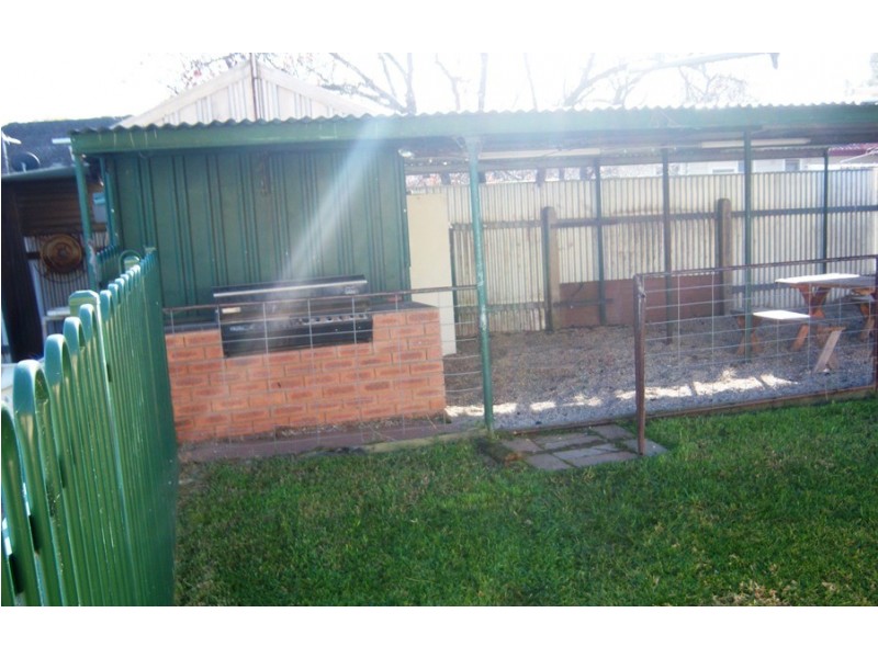 201 Fernleigh Road, Wagga Wagga NSW 2650