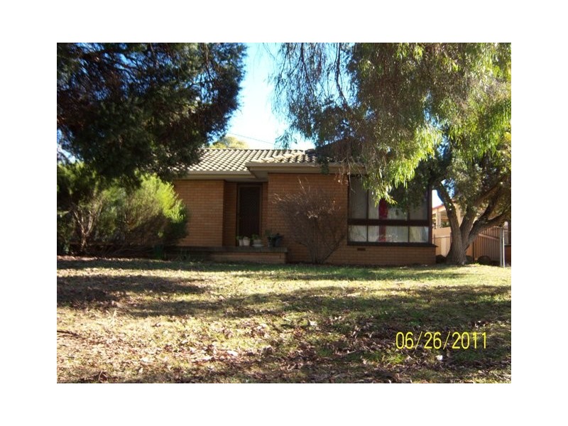 28 Nicholi Crescent, Wagga Wagga NSW 2650